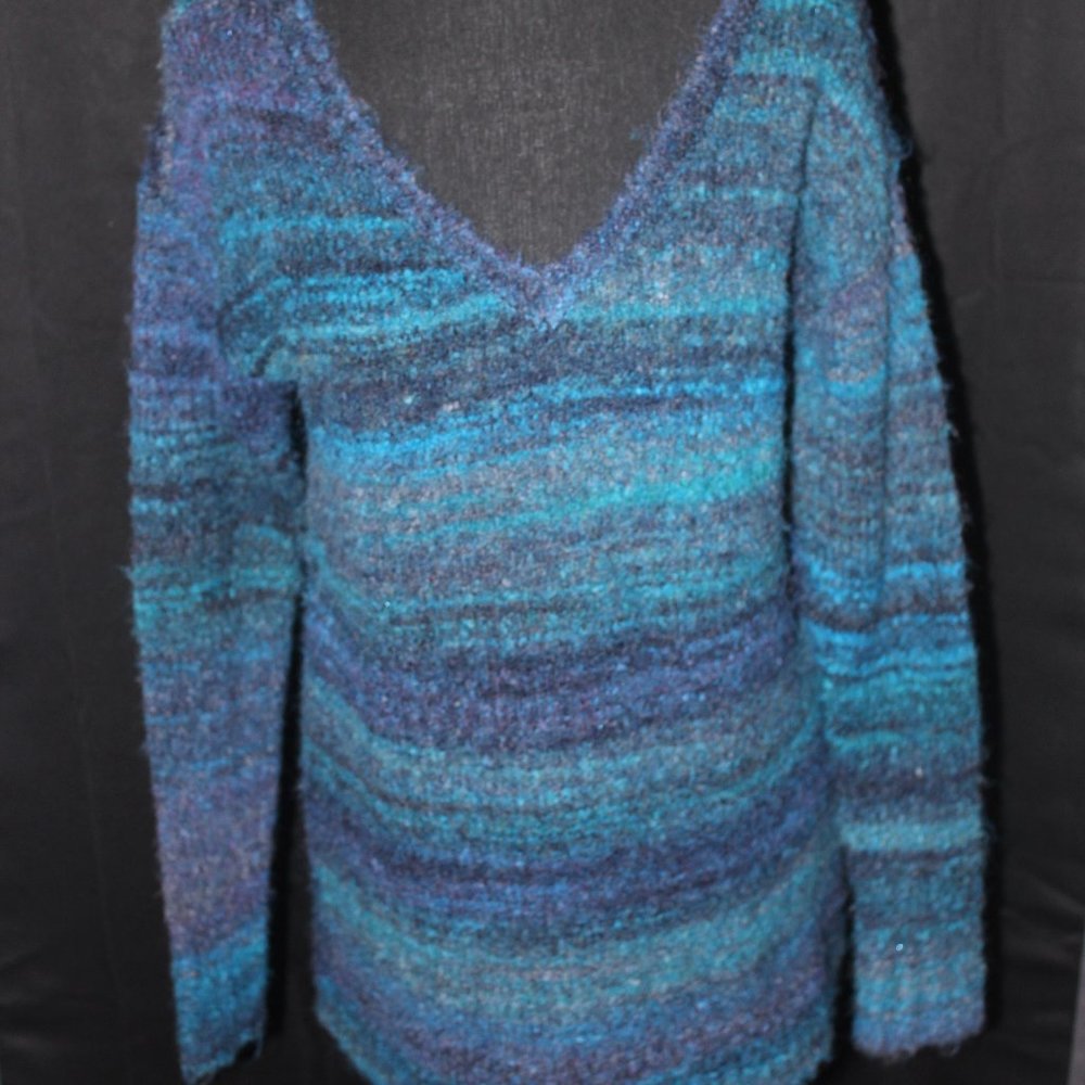 NWOT womans sweater